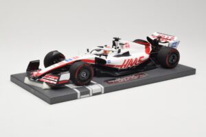 Haas VF-22 #20 K. Magnussen Bahrain GP 2022 Minichamps 1:18 117220120 メタル - 画像 2/6