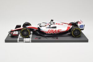 Haas VF-22 #20 K. Magnussen British GP 2022 Minichamps 1:18 117221020 メタル