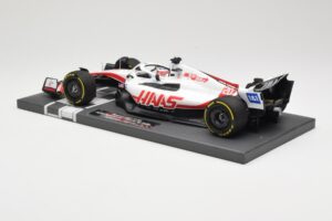 Haas VF-22 #20 K. Magnussen British GP 2022 Minichamps 1:18 117221020 メタル - 画像 5/6