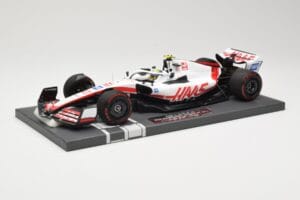 Haas VF-22 #47 M. Schumacher Bahrain GP 2022 Minichamps 1:18 117220147 メタル - 画像 2/6