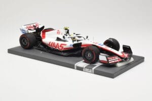 Haas VF-22 #47 M. Schumacher Bahrain GP 2022 Minichamps 1:18 117220147 メタル - 画像 4/6