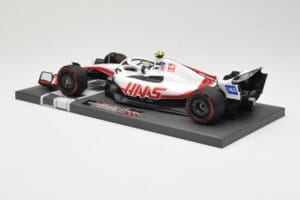 Haas VF-22 #47 M. Schumacher Bahrain GP 2022 Minichamps 1:18 117220147 メタル - 画像 5/6