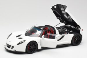 Hennessey Venom GT ホワイト AUTOart 1:18 75404 メタル - 画像 2/8