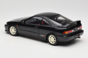 Honda Integra Type R DC2 Pre-Facelift Flamenco Black Pearl MotorHelix 1:18 M85203 メタル - 画像 7/8