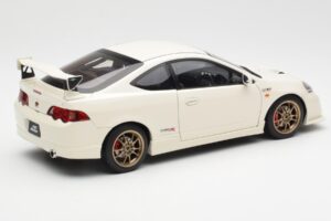 Honda Integra DC5 Type R Mugen ホワイト AUTOart 1:18 73251 メタル - 画像 3/8