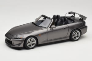 Honda S2000 AP2 Type S Moon Rock Metallic MotorHelix 1:18 M85111 メタル