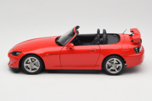 Honda S2000 AP2 Type S New Formula Red MotorHelix 1:18 M85112 メタル - 画像 5/9