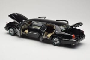 Hongqi Qijian CA7460 FAW 1:18 139940 メタル - 画像 5/8