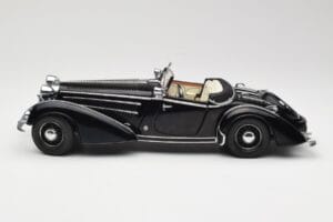 Horch 855 Roadster ブラック Sun Star 1:18 2401 メタル - 画像 4/8