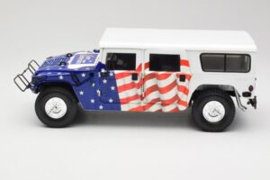 Hummer H1 AM General Gore-Lieberman Humvee America Exoto 1:18 1807 メタル - 画像 4/8