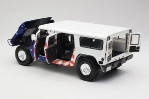 Hummer H1 AM General Gore-Lieberman Humvee America Exoto 1:18 1807 メタル - 画像 5/8