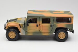 Hummer H1 Station Wagon Military Maisto 1:18 56049 メタル - 画像 4/8