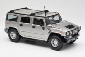 Hummer H2 シルバー Maisto 1:18 7449569 メタル - 画像 6/8