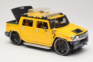 Hummer H2 SUT Concept イエロー Maisto 1:18 31067 メタル - 画像 6/8