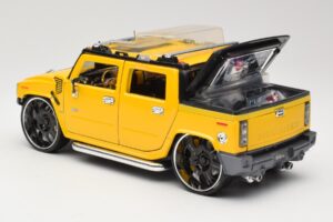 Hummer H2 SUT Concept イエロー Maisto 1:18 31067 メタル - 画像 7/8