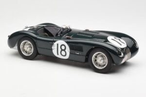 Jaguar C-Type #18 T. Rolt / D. Hamilton 24 Hours of Le Mans Winner 1953 CMC 1:18 M-195 メタル - 画像 4/6