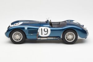 Jaguar C-Type #19 J. Stewart Ecurie Ecosse Goodwood Members Meeting 1954 CMC 1:18 M-192 メタル - 画像 3/6