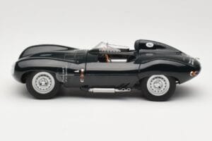 Jaguar D-Type Short Nose グリーン AUTOart 1:18 73561 メタル - 画像 3/6