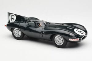 Jaguar D-Type #6 M. Hawthorn / I. Bueb Team Jaguar Cars Ltd 24 Hours of Le Mans 1955 AUTOart 1:18 85586 メタル - 画像 4/6