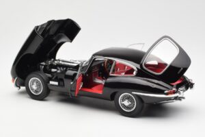 Jaguar E-Type 3.8 Series 1 ブラック Kyosho 1:18 08954BK メタル - 画像 5/8