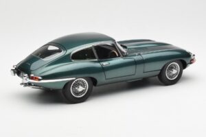 Jaguar E-Type 3.8 Series 1 ダークグリーン Kyosho 1:18 08954DG メタル - 画像 3/8