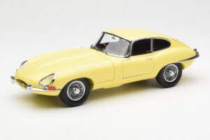 Jaguar E-Type 3.8 Series 1 ライトイエロー Kyosho 1:18 08954LY メタル