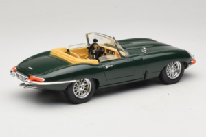 Jaguar E-Type カブリオレ グリーン Bburago 1:18 3026 メタル - 画像 3/8