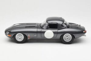 Jaguar E-Type Series 1 Coupe Lightweight ダークグレー AUTOart 1:18 73647 メタル - 画像 4/8