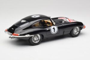 Jaguar E-Type Series 1 #1 British Racing Green Bburago 1:18 3018-M3 メタル - 画像 3/8