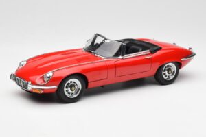 Jaguar E-Type Roadster Series III V12 レッド AUTOart 1:18 73523 メタル
