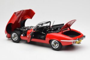 Jaguar E-Type Roadster Series III V12 レッド AUTOart 1:18 73523 メタル - 画像 5/8