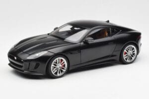 Jaguar F-Type R X152 マットブラック AUTOart 1:18 73652 コンポジット