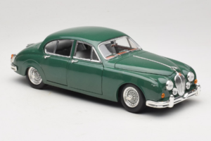 Jaguar Mark II グリーン Tchibo 1:18 49420 メタル - 画像 6/8