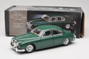 Jaguar Mark II グリーン Tchibo 1:18 49420 メタル - 画像 8/8