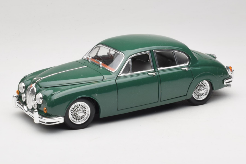 Jaguar Mark II グリーン Tchibo 1:18 49420 メタル