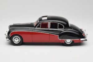 Jaguar Mk VIII ブラック & ダークレッド BoS Models 1:18 BOS408 レジン - 画像 3/6