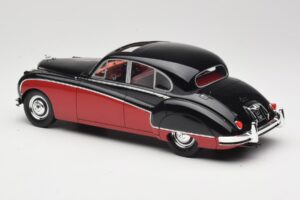 Jaguar Mk VIII ブラック & ダークレッド BoS Models 1:18 BOS408 レジン - 画像 5/6