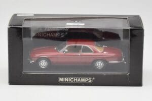 Jaguar XJ12 Coupe リージェンシーレッド Minichamps 1:43 400130461 メタル - 画像 4/4