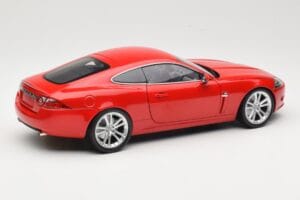 Jaguar XK X150 レッド Minichamps 1:18 150130503 メタル - 画像 3/8