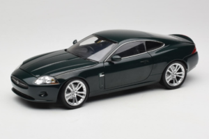 Jaguar XK X150 グリーン Minichamps 1:18 153130503 メタル