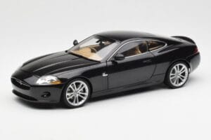 Jaguar XK-R X150 ミッドナイトブラック AUTOart 1:18 73632 メタル