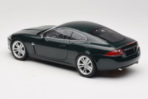 Jaguar XK X150 Coupe グリーン Minichamps 1:18 150130501 メタル - 画像 7/8