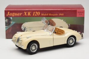 Jaguar XK120 ホワイト Eduscho 1:18 7482-1HTH メタル - 画像 8/8