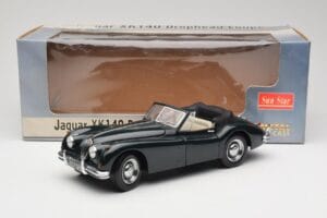Jaguar XK140 Drophead Coupe ブラック Sun Star 1:18 2802 メタル - 画像 8/8
