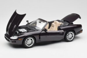Jaguar XKR X100 カブリオレ グレー Maisto 1:18 50331 メタル - 画像 2/8
