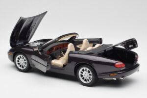 Jaguar XKR X100 カブリオレ グレー Maisto 1:18 50331 メタル - 画像 5/8