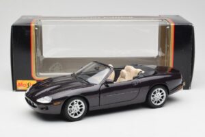 Jaguar XKR X100 カブリオレ グレー Maisto 1:18 50331 メタル - 画像 8/8