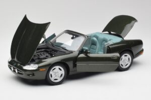 Jaguar XKR X100 カブリオレ グリーン Maisto 1:18 37800-M1 メタル - 画像 2/8