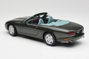 Jaguar XKR X100 カブリオレ グリーン Maisto 1:18 37800-M1 メタル - 画像 7/8