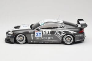 Jaguar XKR GT3 Quaife #33 P. Hall FIA GT3 Championship 2008 Minichamps 1:18 150081333 メタル - 画像 3/6